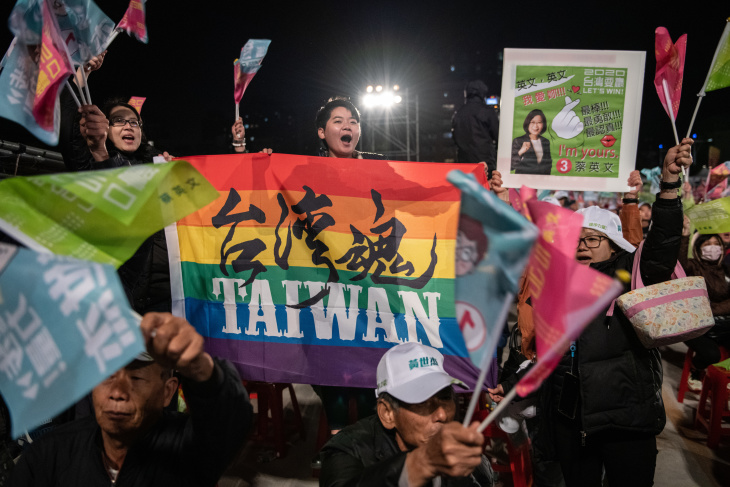 Thousands Fly From Socal To Taiwan To Vote In High Stakes Presidential