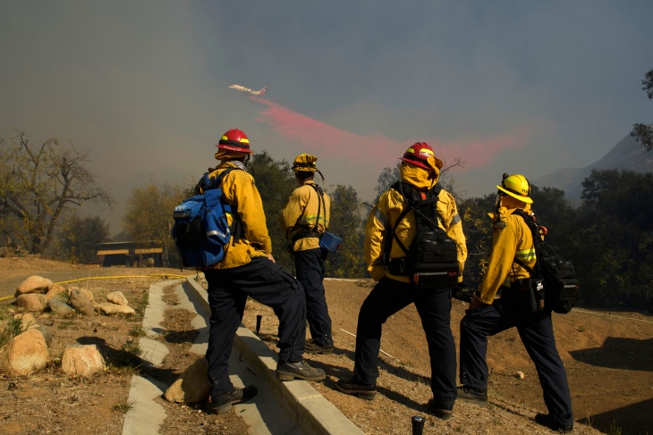 Crews Start Containing Bond Fire In Orange County; Some Evacuation ...