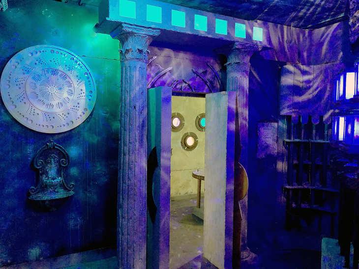 A Childhood Obsession Led To This New Atlantis Themed Dtla Escape Room Laist To save you time, we've rounded up some of the best aesthetic we're pretty sure any of these decor ideas will make you the cool parent in their eyes. laist