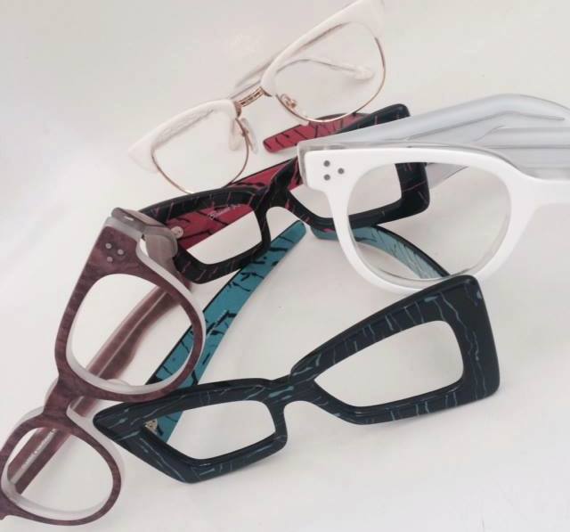 eyeglasses