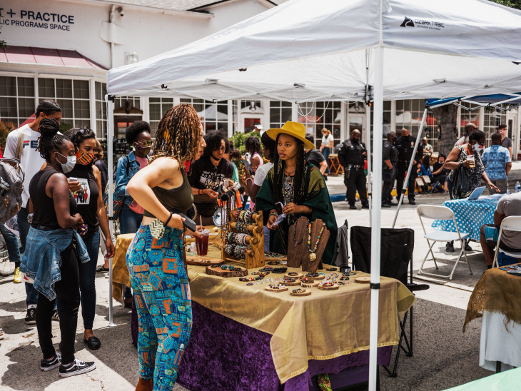 PHOTOS in Leimert Park — A Celebration of Black Joy During