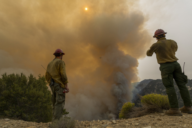 Bobcat Fire Above Monrovia Tops 30000 Acres